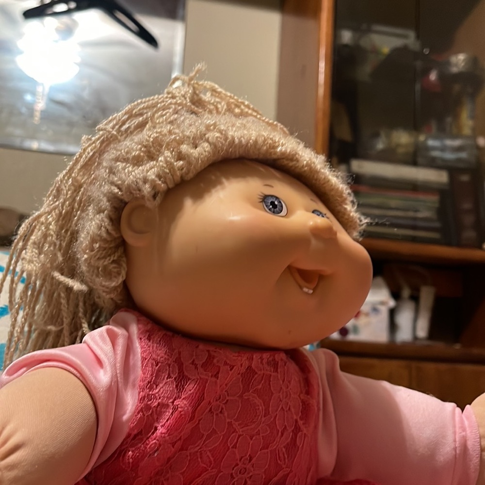 Cabbage patch dolls - Picture 2 of 2